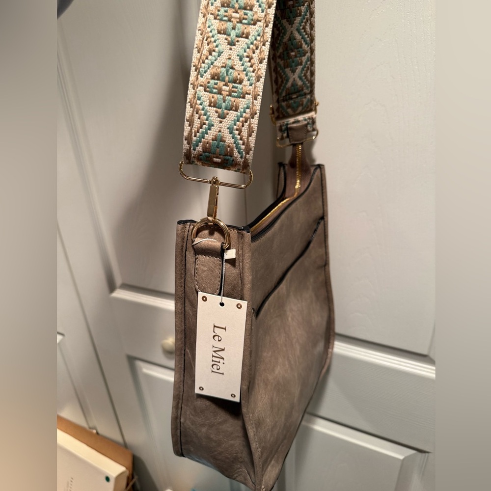 NWT Le Miel Shoulder Bag
